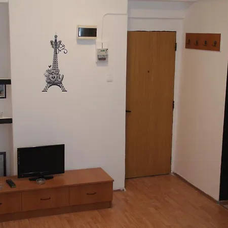 Beautiful Studio In Old Town Apartment Bukarest