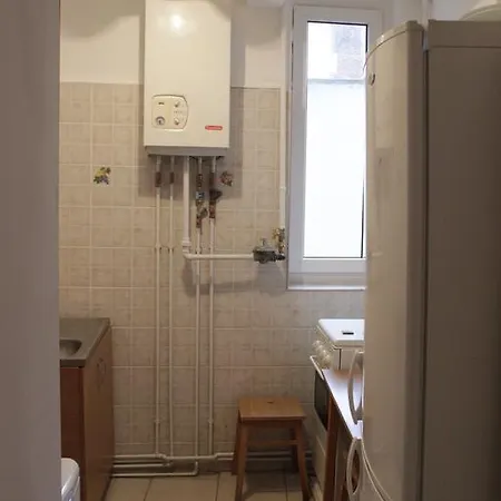 Beautiful Studio In Old Town Apartment Bukarest